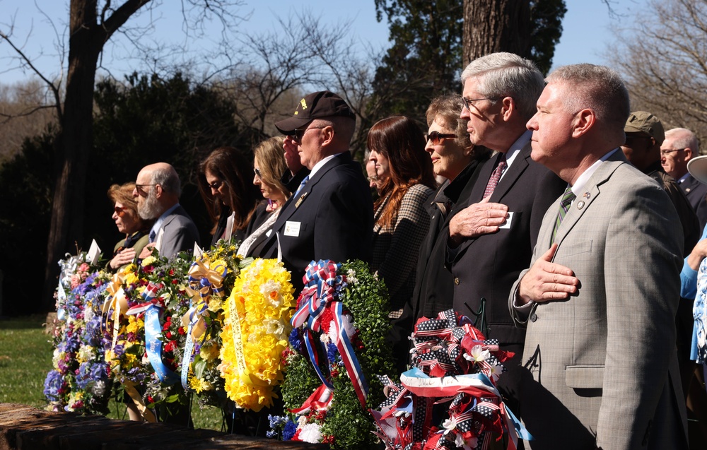U.S. Marines lay Presidential Wreath for James Madison at Montpeleir
