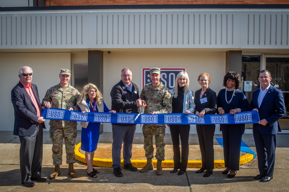 Fort Moore to celebrate grand opening of USO Center
