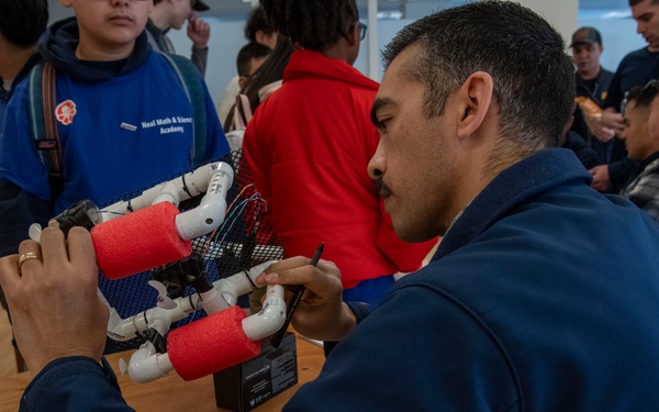 RTC Sailors Volunteer at SeaPerch