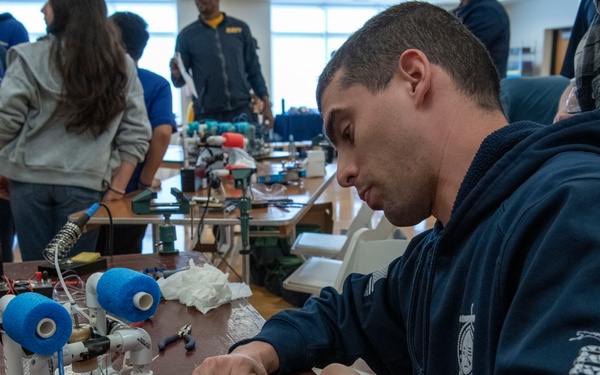 RTC Sailors Volunteer at SeaPerch