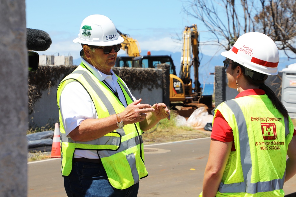 USACE archeologist talks with FEMA external affairs about the Hawai’i Wildfires Recovery mission