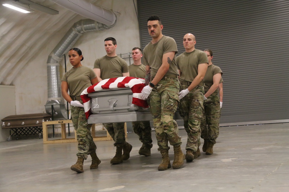 ARNG Soldiers from 9 states, territories conduct funeral honors training in Virginia Beach