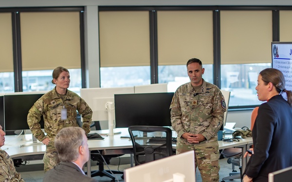USSPACECOM Commander visits JCO