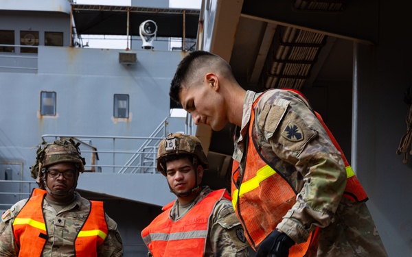 Soldiers load up LSV3 in preparation for Operation Pathways