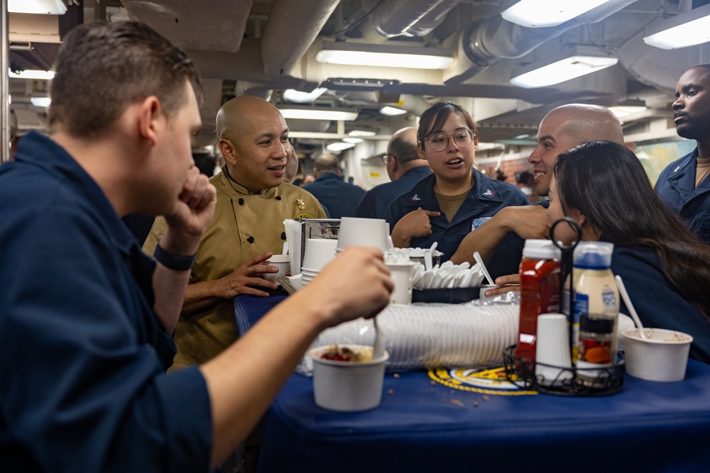 USS Higgins (DDG 76) Ice Cream Social