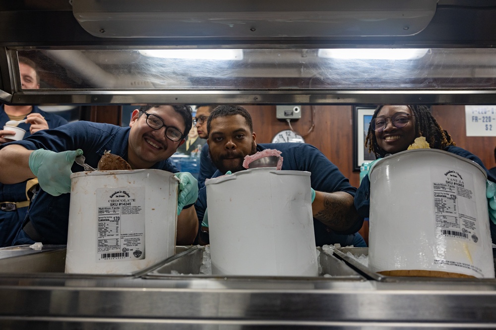 USS Higgins (DDG 76) Ice Cream Social