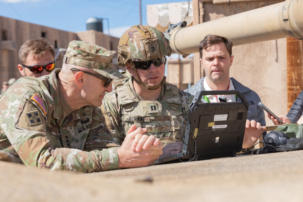 Chief of Staff of the Army visits Project Convergence Capstone 4