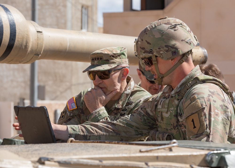 Chief of Staff of the Army visits Project Convergence Capstone 4