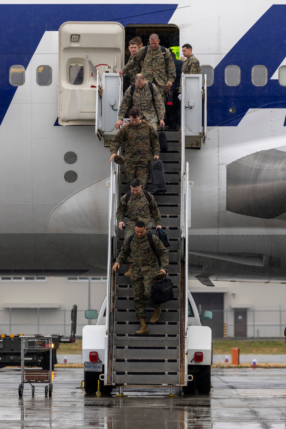 VMFA(AW)-224 arrives at MCAS Iwakuni