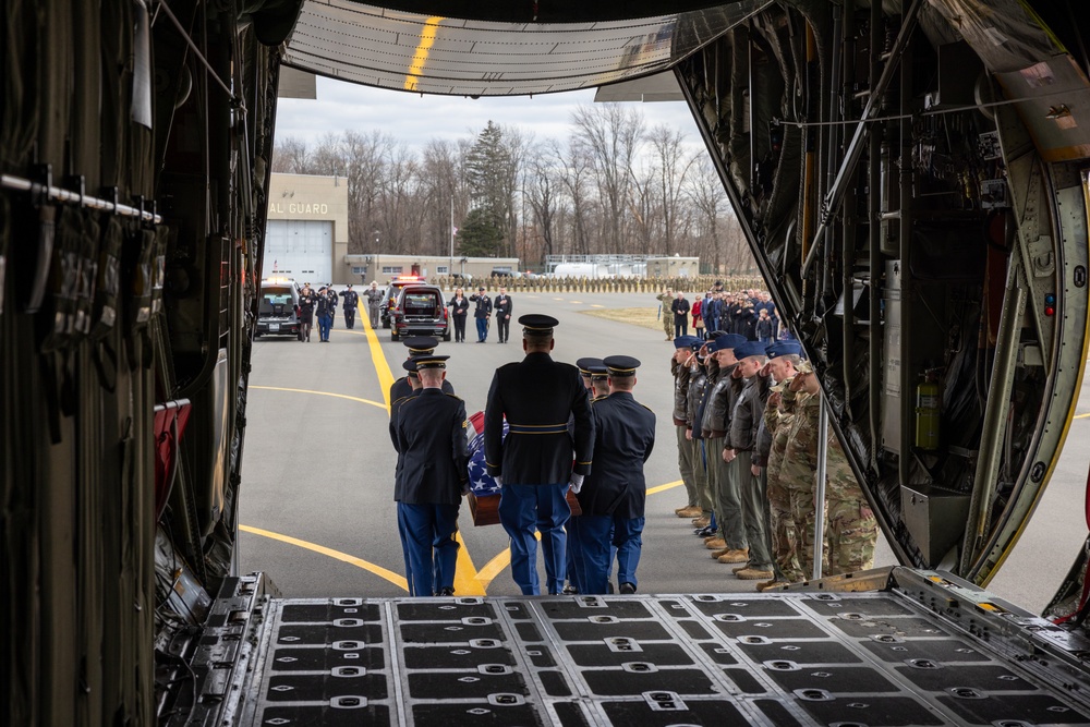 Plane-side honors for NY Army Guard pilots