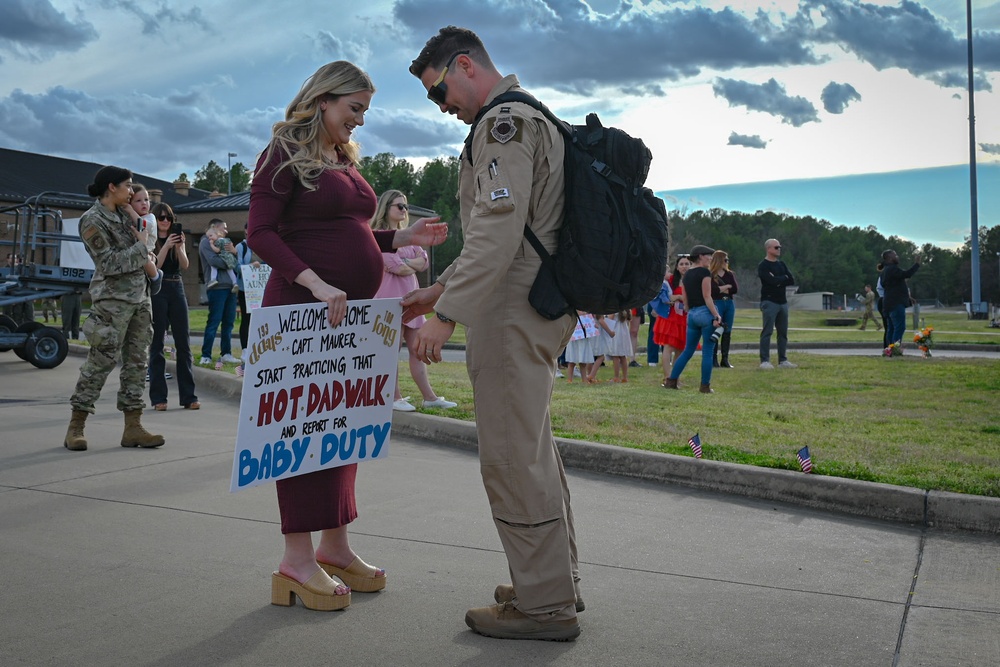 19 AW Airmen return to Home of Herk Nation