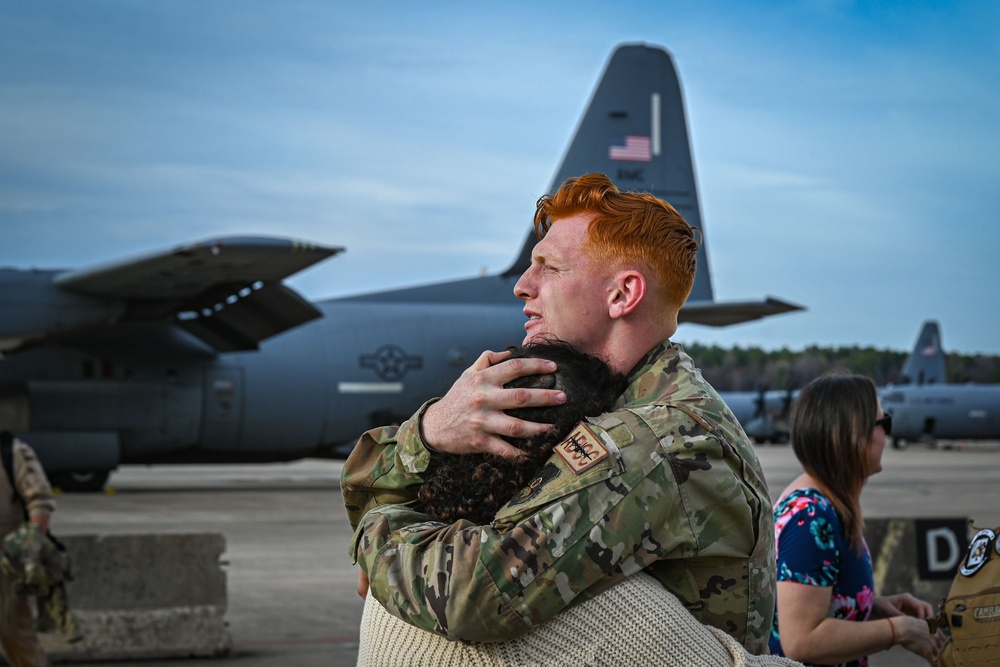 19 AW Airmen return to Home of Herk Nation