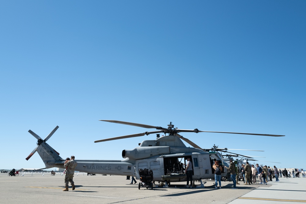 Travis AFB hosts Wings Over Solano air show, open house