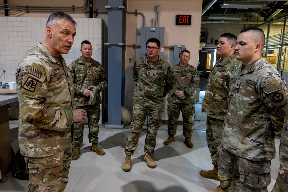 The Senior Enlisted Leader of the Army Reserve Visits the 200th Military Police in South Korea