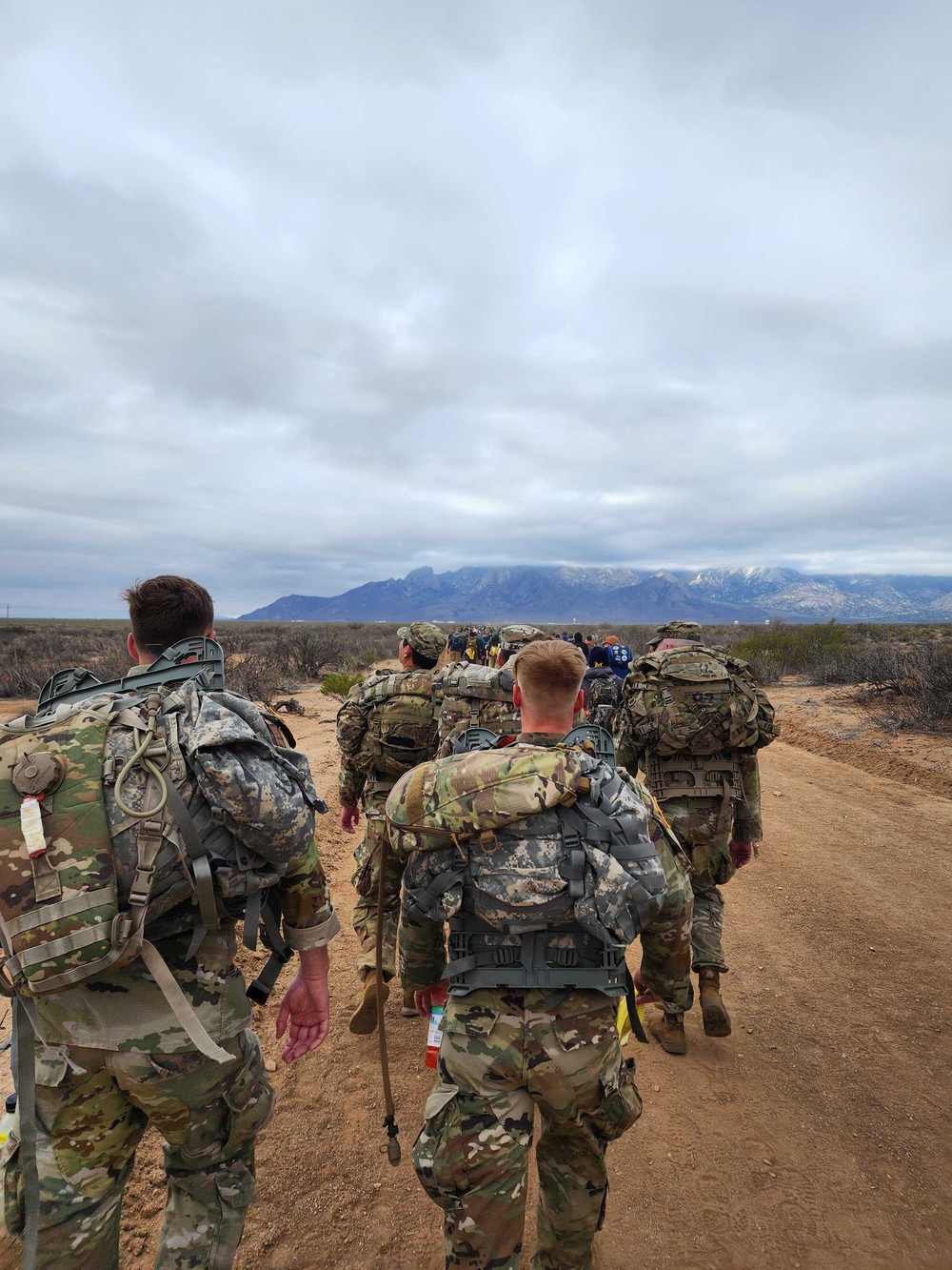 Cyber Soldiers participate in the Bataan Memorial Death March 2024_04