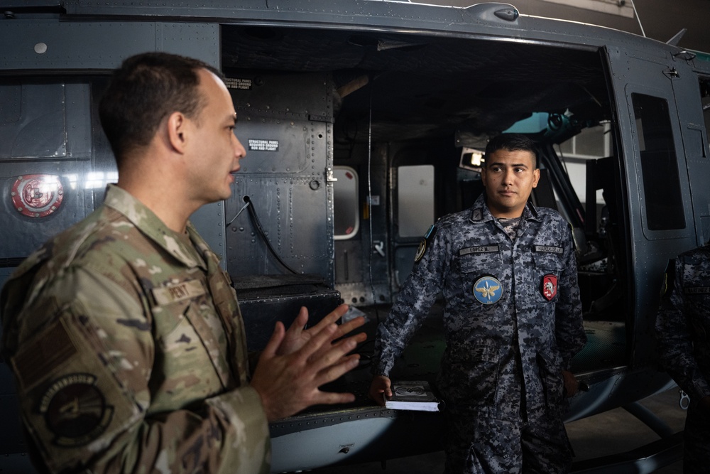 571st MSAS MTT: Building Partnership Capacity in Guatemala