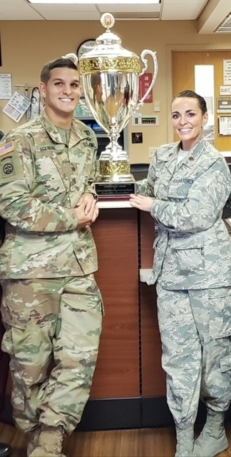 Major Merritt receives BAMC CC Cup