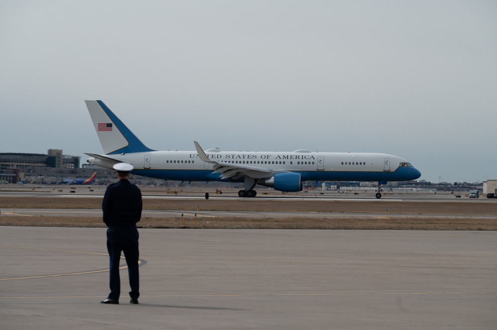 VPOTUS Visits 934th Airlift Wing