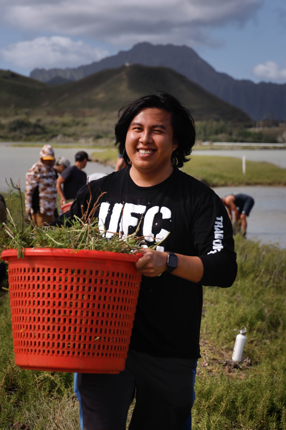 Pulling Weeds: Volunteers gather on MCBH to restore the Nu’upia Ponds