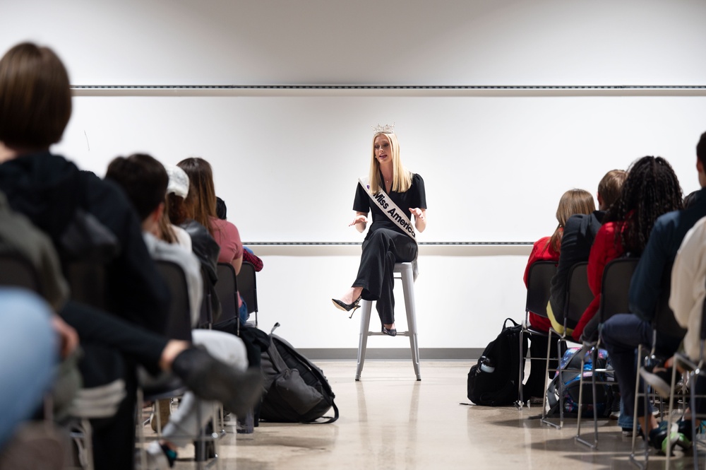 DVIDS - Images - Miss America Visits Dayton STEM School [Image 26 of 28]