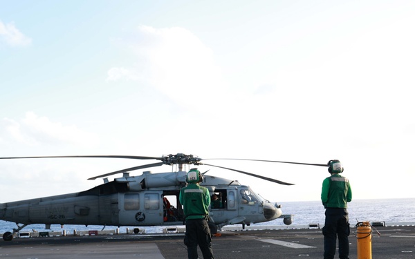 HSC 26 Prepares For Flight