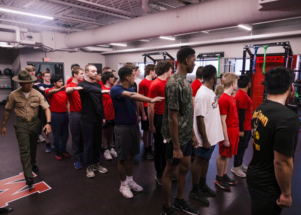 A Taste of Recruit Training – Drill Instructor Night with Recruiting Station Milwaukee