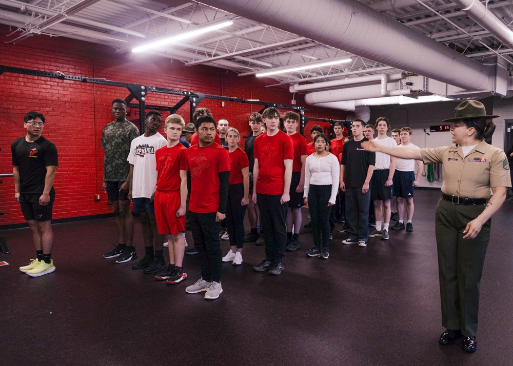 A Taste of Recruit Training – Drill Instructor Night with Recruiting Station Milwaukee