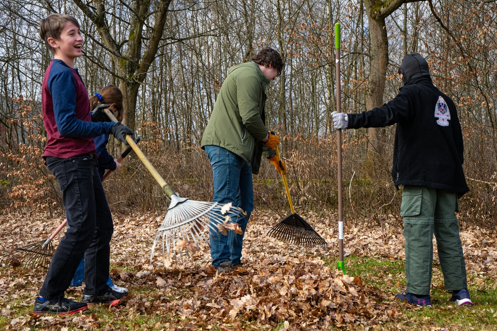 Troop 240 POW Cemetery Cleanup