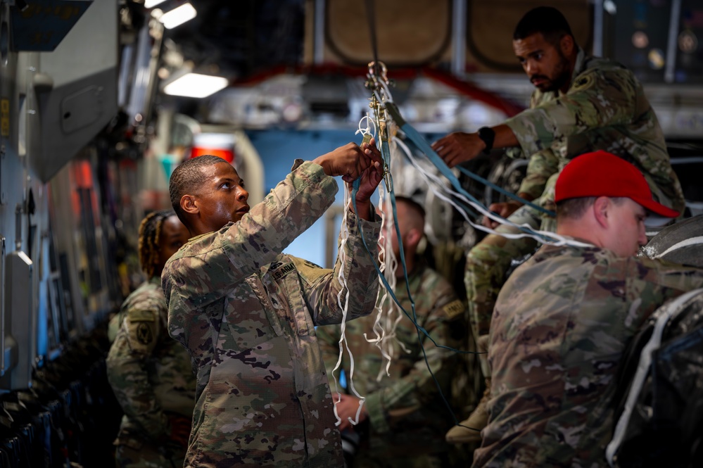 AMC C-17s bolster AFCENT humanitarian aid airdrops to Gaza