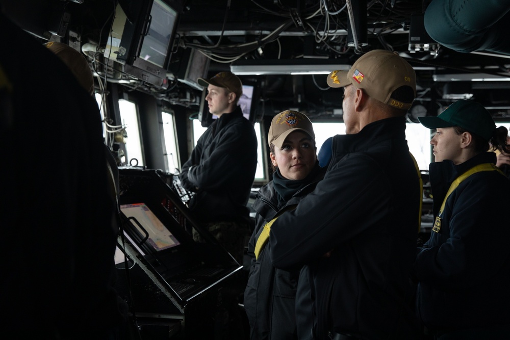 USS Paul Ignatius (DDG 117) Departs Narvik