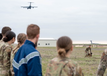 Baylor University AFROTC cadets visit the Mighty 97th