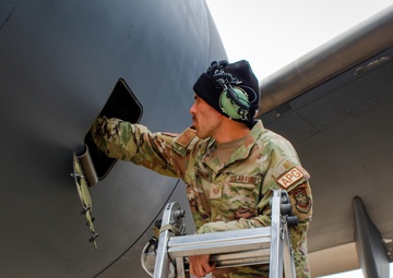 725 AMS &amp; 496 ABS Conduct Exercise Rising Phoenix at Morón AB