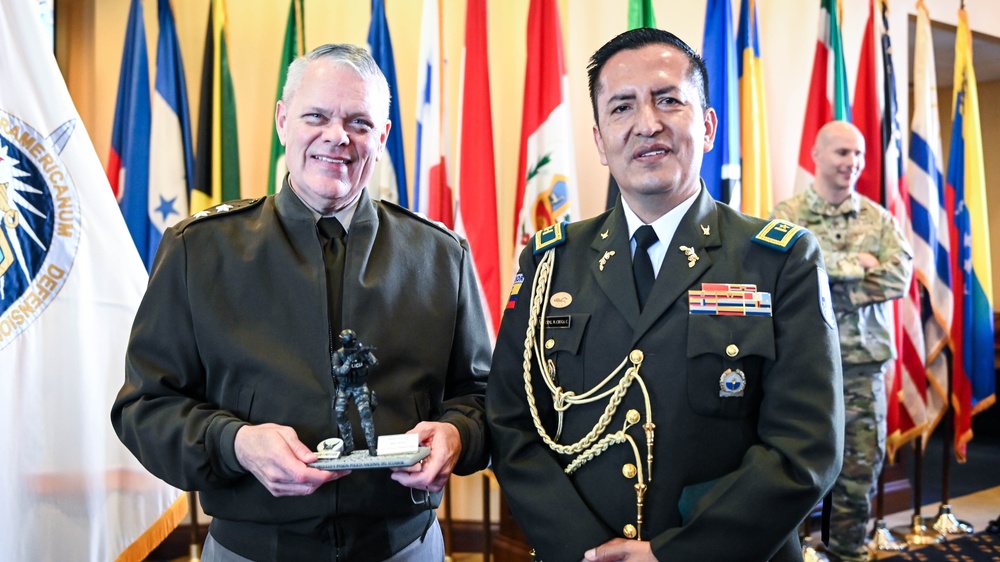 Inter-American Defense College Welcomes Latin American Police Attachés for Institutional Visit