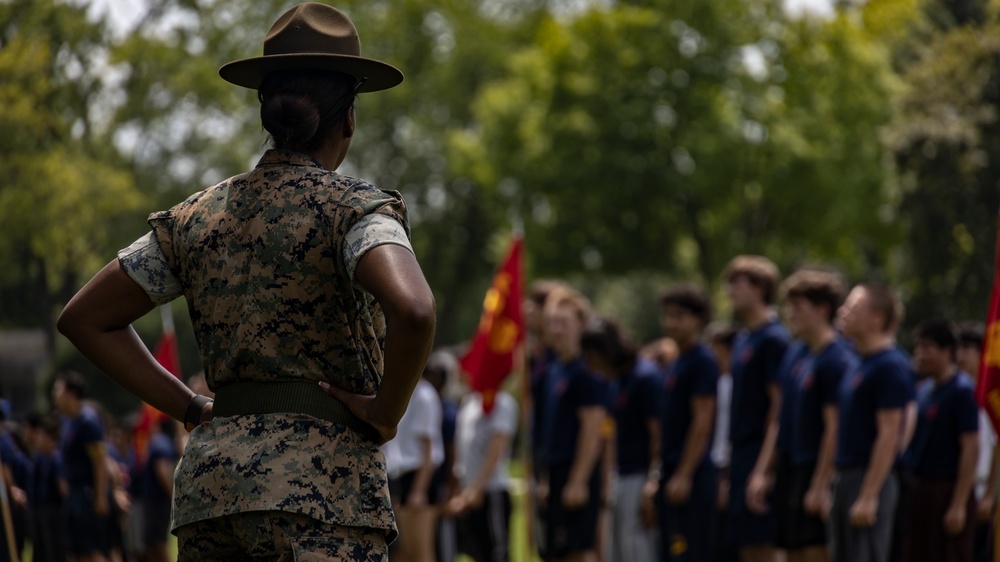 Marine Corps Recruiting Station Chicago All Hands Pool Function