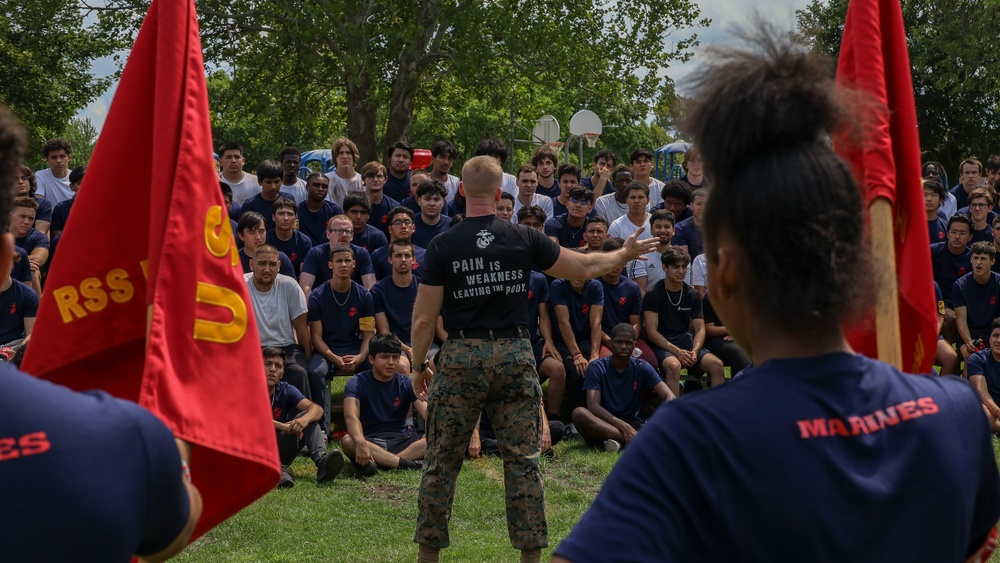 Marine Corps Recruiting Station Chicago All Hands Pool Function