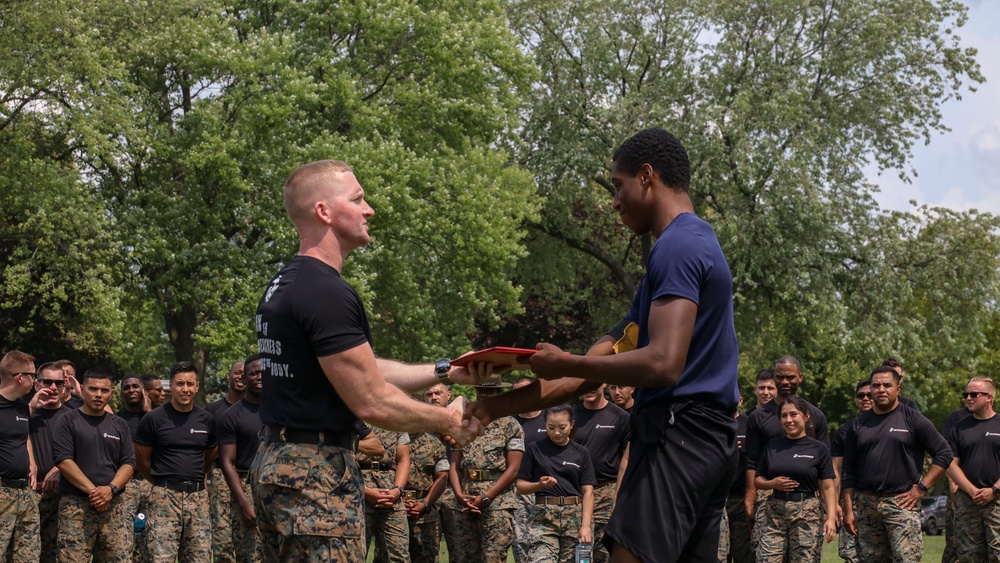 Marine Corps Recruiting Station Chicago All Hands Pool Function