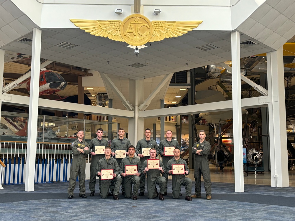 DVIDS - Images - Naval Aviation Schools Command Graduates Naval ...