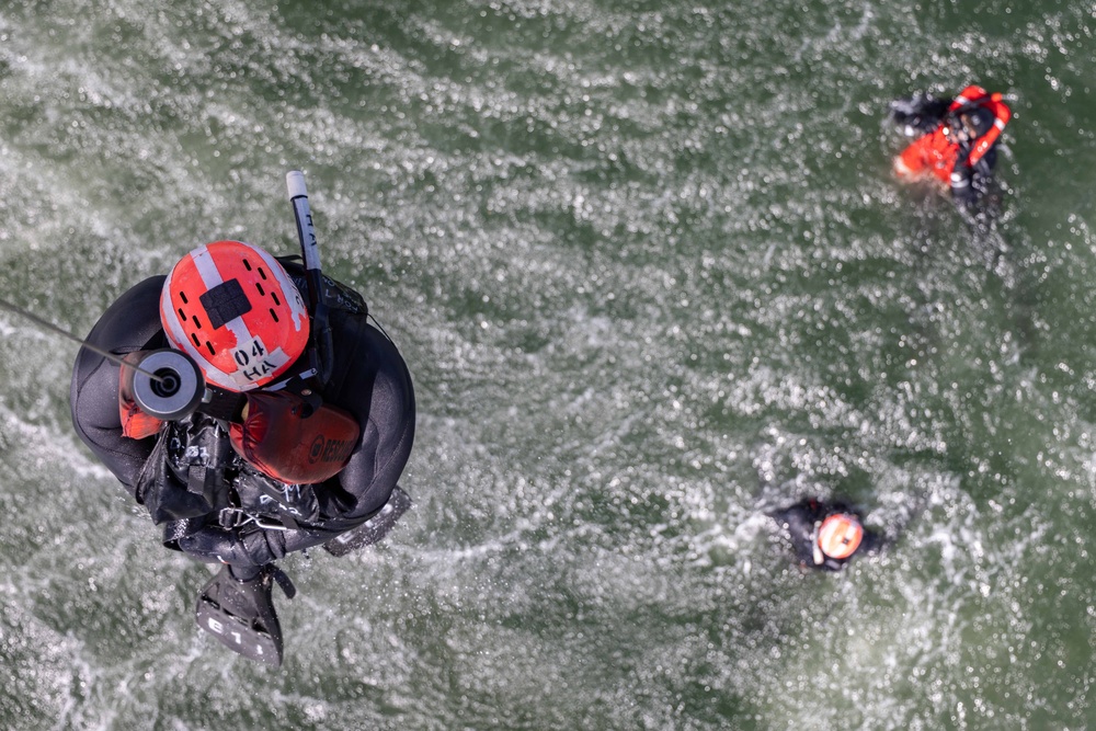 Over-water Hoist Demonstration