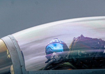 USS George Washington Conducts Flight Operations in the Atlantic Ocean