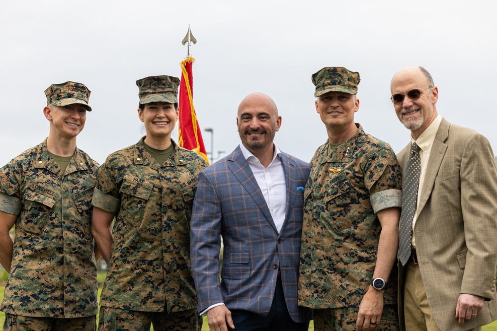 Proud legacy continues: Marine Forces Reserve and Marine Forces South change of command ceremony