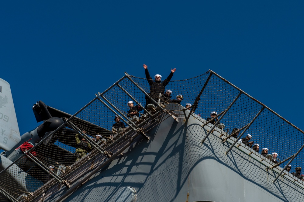 USS Bataan Returns to Naval Station Norfolk