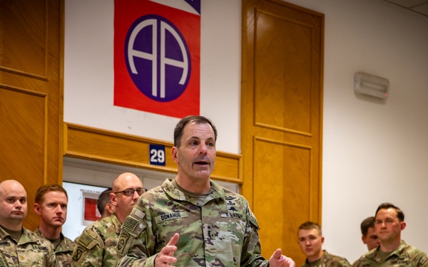 Lieutenant General Christopher Donahue visits &quot;Task Force 82&quot; and &quot;Task Force Rakkasans&quot; at Mihail Kogalniceanu Air Base Romania
