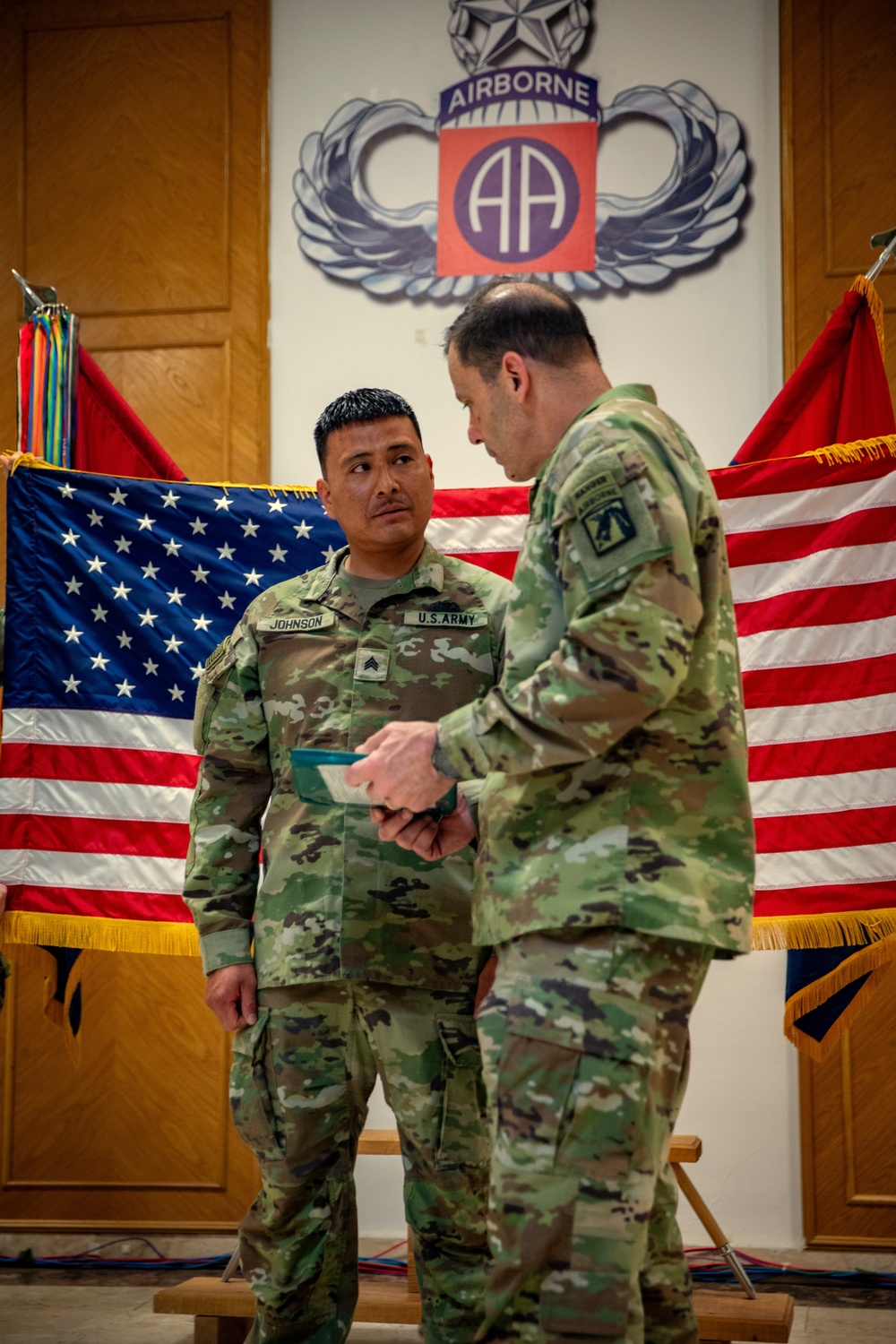 Lieutenant General Christopher Donahue visits &quot;Task Force 82&quot; and &quot;Task Force Rakkasans&quot; at Mihail Kogalniceanu Air Base Romania