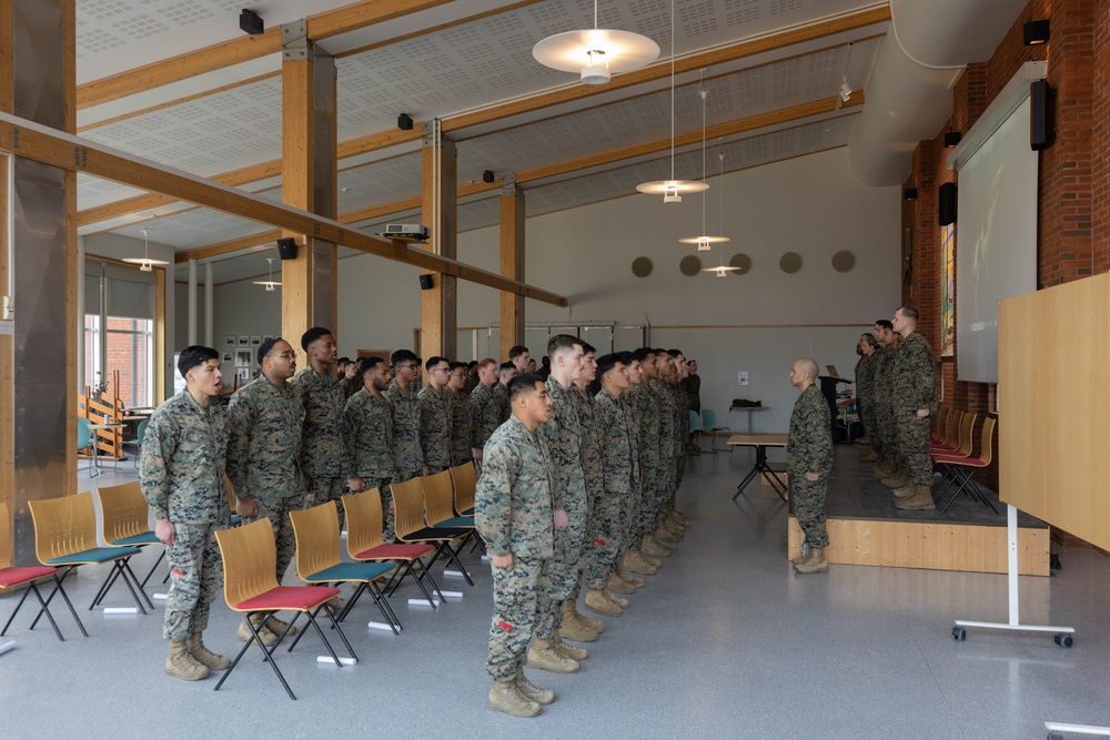 U.S. Marines Graduate Corporals Course in Norway