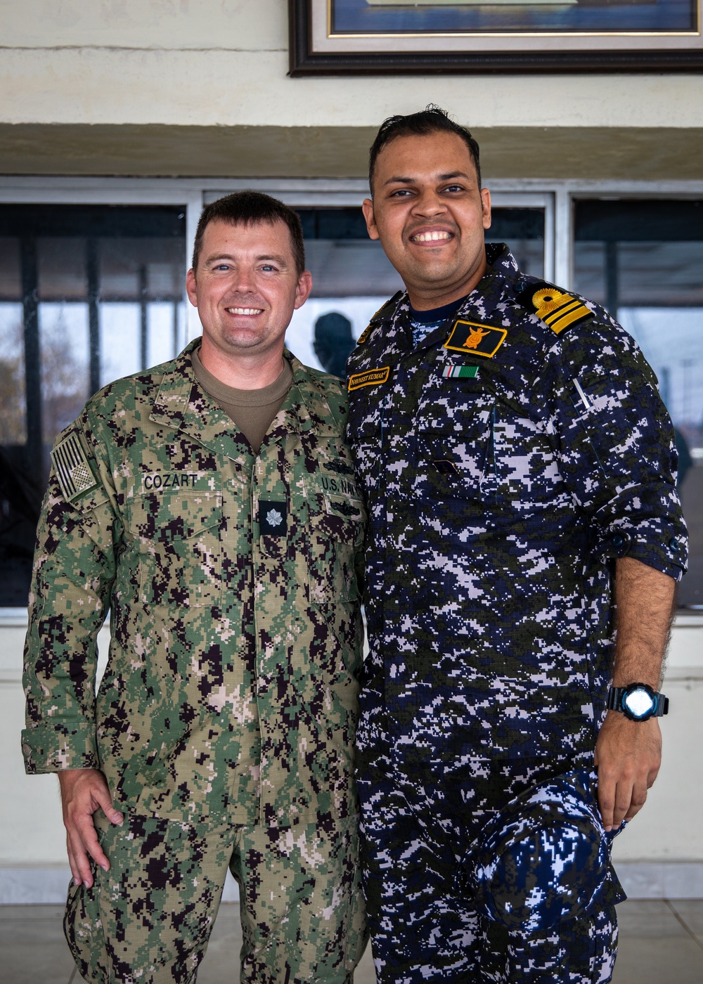 U.S. and Indian service members socialize at tea time during Exercise Tiger TRIUMPH 2024