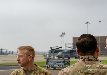521 AMOW/CD travels to RAF Mildenhall to visit 727 AMS