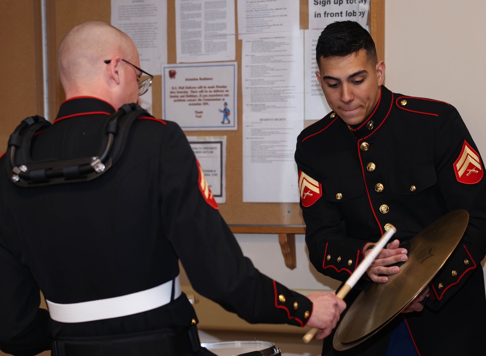 Quantico Marine Band performs at Scranton's St. Patrick's Day Parade