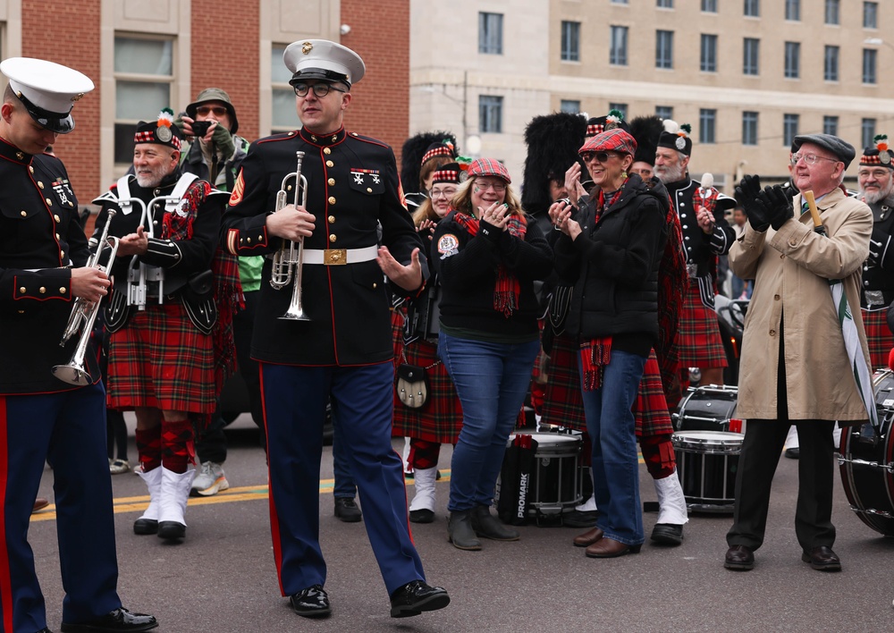 Quantico Marine Band performs at Scranton's St. Patrick's Day Parade