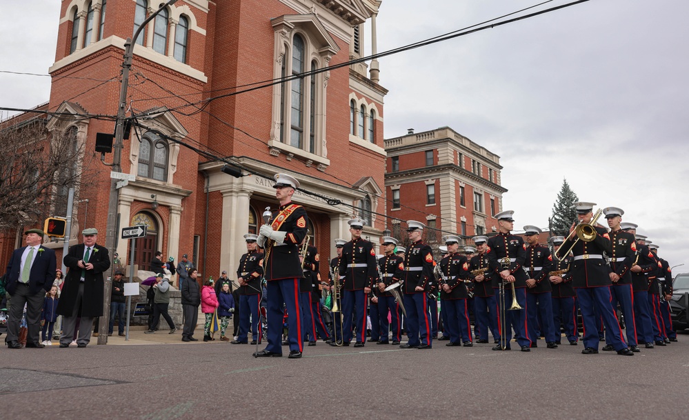 Quantico Marine Band performs at Scranton's St. Patrick's Day Parade