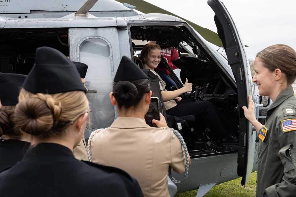 NJROTC Tours Rescue Swimmer School